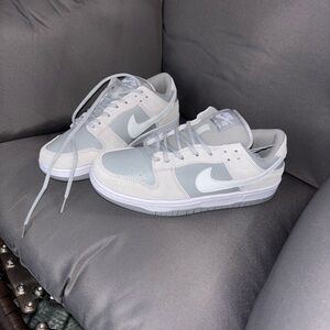 Men 7 Nike Gray and White Dunk Low